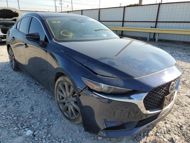 Photo 1 from auction – 2019 MAZDA 3 PREMIUM with VIN 3MZBPAEM5KM104227