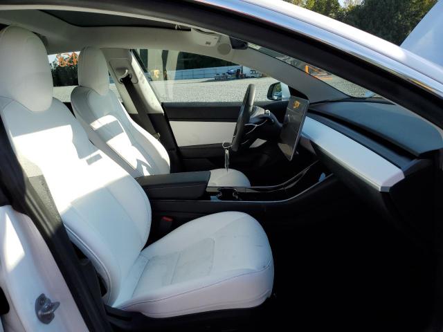 Photo 5 from auction – 2019 TESLA MODEL 3 with VIN 5YJ3E1EA0KF486237