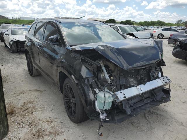 TOYOTA HIGHLANDER 2015 with VIN 5TDKKRFH6FS101568 - Photo from auction