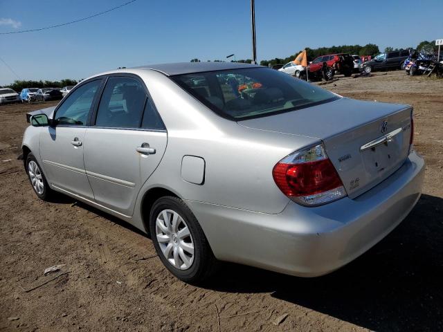 Photo 3 from auction – 2005 TOYOTA CAMRY LE with VIN 4T1BE32K65U035079
