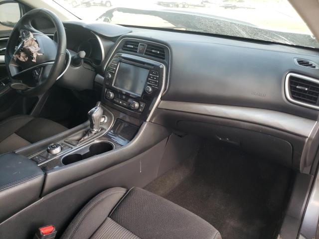 Photo 9 from auction – 2017 NISSAN MAXIMA 3.5 with VIN 1N4AA6AP8HC434490