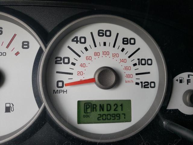 Photo 8 from auction – 2005 FORD ESCAPE XLT with VIN 1FMYU93195KD27603