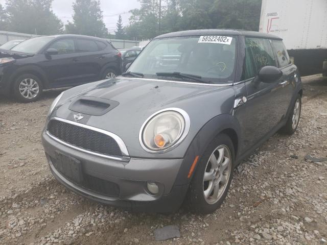Photo 2 from auction – 2010 MINI COOPER with VIN WMWMF7C59ATZ69390