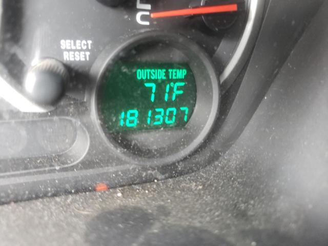 Photo 8 from auction – 2004 HONDA PILOT EXL with VIN 2HKYF18684H528734