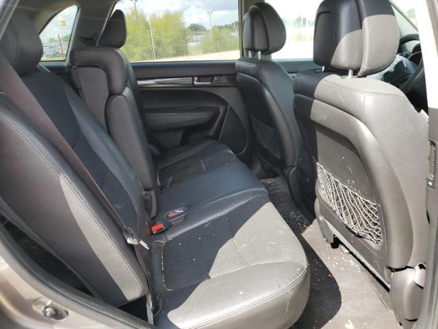 Photo 6 from auction – 2011 KIA SORENTO EX with VIN 5XYKUCA13BG120328