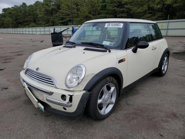 Photo 2 from auction – 2004 MINI COOPER with VIN WMWRC33474TJ57184