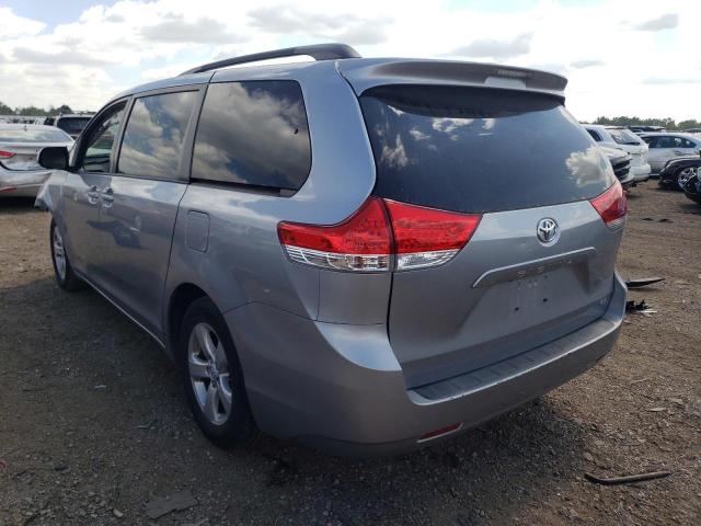 Photo 3 from auction – 2013 TOYOTA SIENNA LE with VIN 5TDKK3DC8DS375100