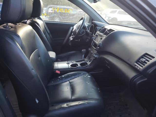 Photo 5 from auction – 2013 TOYOTA HIGHLANDER with VIN 5TDBK3EH3DS226197