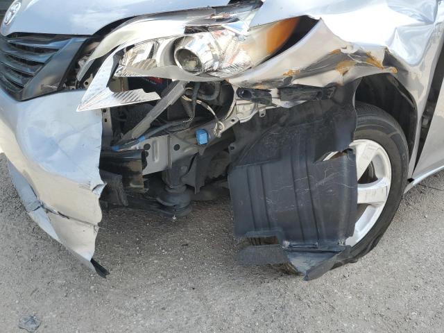 Photo 9 from auction – 2011 TOYOTA SIENNA BAS with VIN 5TDKA3DC4BS001664