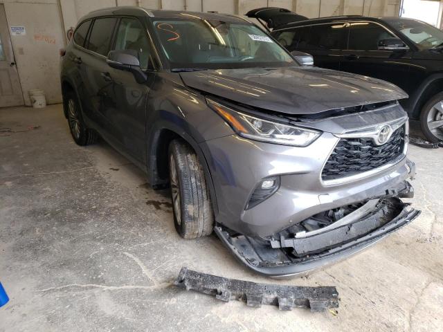 TOYOTA HIGHLANDER 2021 with VIN 5TDFZRBH2MS147169 - Photo from auction