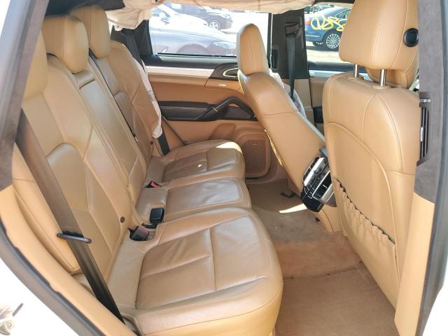 Photo 6 from auction – 2013 PORSCHE CAYENNE GT with VIN WP1AD2A22DLA74544