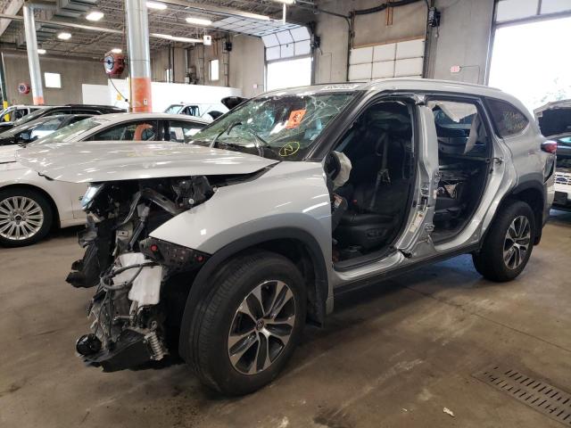 Photo 2 from auction – 2022 TOYOTA HIGHLANDER with VIN 5TDGZRBH7NS162188