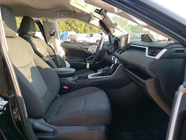 Photo 5 from auction – 2021 TOYOTA RAV4 XLE with VIN 2T3W1RFV2MC135420