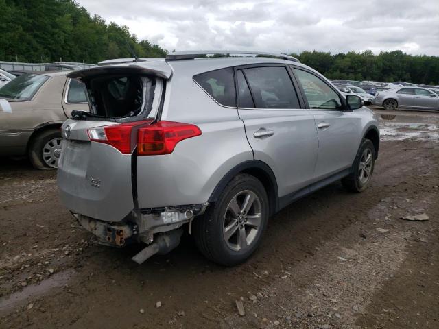 Photo 4 from auction – 2015 TOYOTA RAV4 XLE with VIN JTMRFREV4FD135952