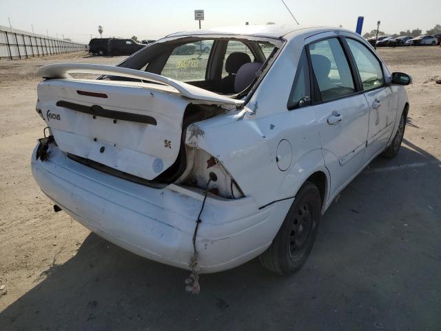 Photo 4 from auction – 2000 FORD FOCUS SE with VIN 1FAFP3437YW111669