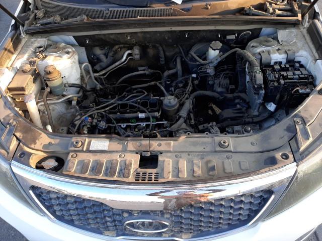 Photo 7 from auction – 2011 KIA SORENTO BA with VIN 5XYKT4A22BG113243