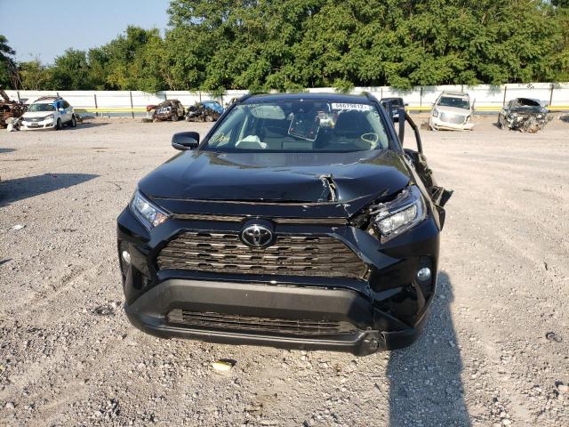 Photo 10 from auction – 2021 TOYOTA RAV4 XLE with VIN 2T3W1RFV2MC135420