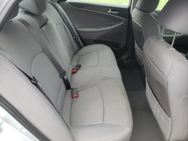 Photo 6 from auction – 2011 HYUNDAI SONATA GLS with VIN 5NPEB4AC5BH082524