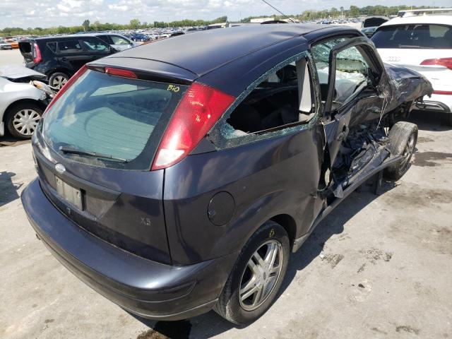 Photo 4 from auction – 2000 FORD FOCUS ZX3 with VIN 3FAFP3136YR177282