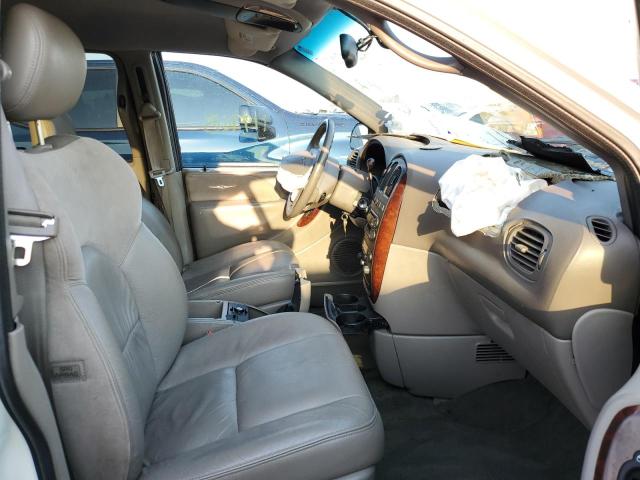 Photo 5 from auction – 2002 CHRYSLER TOWN & COU with VIN 2C8GP64L72R796769
