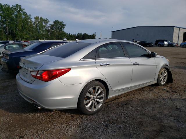 Photo 4 from auction – 2011 HYUNDAI SONATA SE with VIN 5NPEC4AB3BH234532