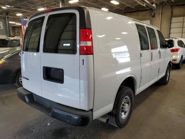 Photo 4 from auction – 2018 CHEVROLET EXPRESS G2 with VIN 1GCWGAFP4J1344345