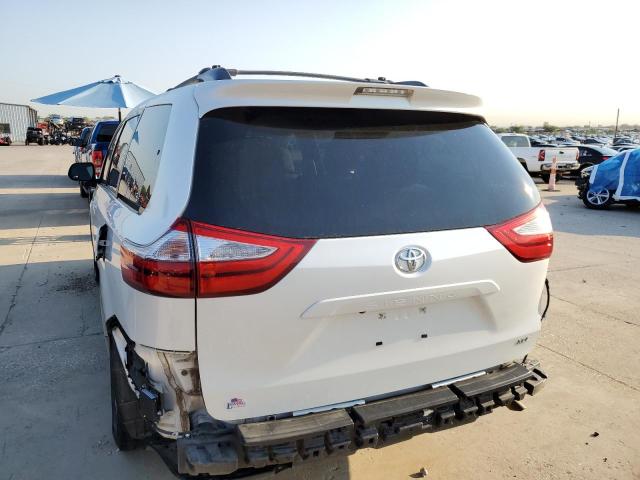 Photo 9 from auction – 2015 TOYOTA SIENNA XLE with VIN 5TDYK3DC0FS553630