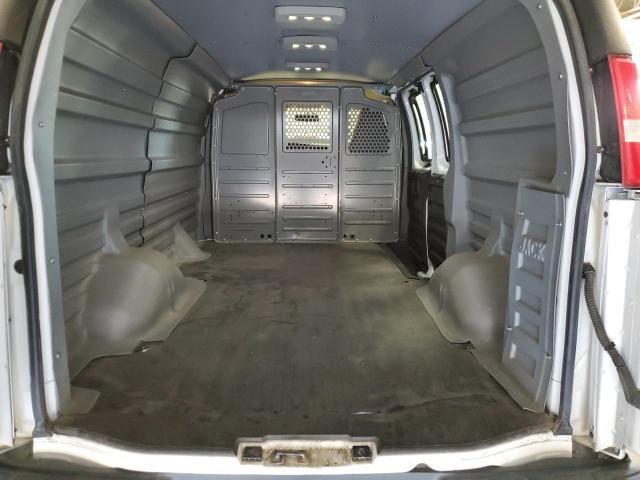 Photo 9 from auction – 2018 CHEVROLET EXPRESS G2 with VIN 1GCWGAFP4J1344345