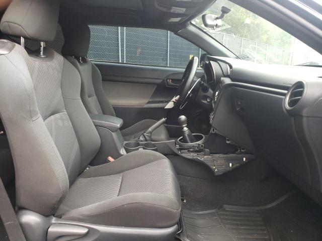 Photo 5 from auction – 2011 TOYOTA SCION TC with VIN JTKJF5C71B3018476
