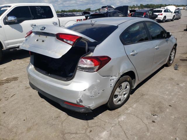 Photo 4 from auction – 2017 KIA FORTE LX with VIN 3KPFK4A72HE018400