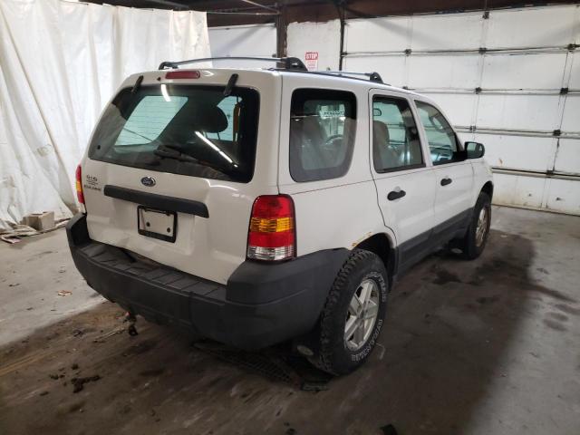 Photo 4 from auction – 2005 FORD ESCAPE XLS with VIN 1FMYU92ZX5KA08119