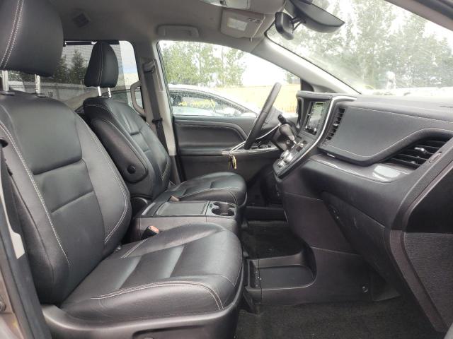 Photo 5 from auction – 2019 TOYOTA SIENNA SE with VIN 5TDXZ3DC0KS970862