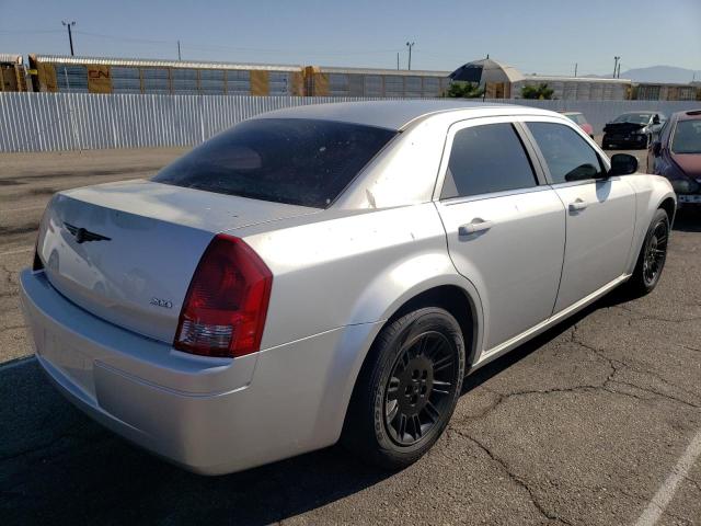 Photo 4 from auction – 2007 CHRYSLER 300 with VIN 2C3KA43R77H732224