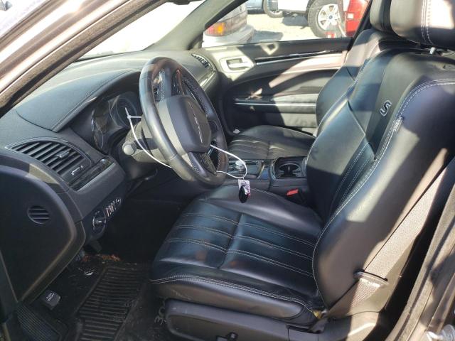 Photo 5 from auction – 2017 CHRYSLER 300 S with VIN 2C3CCABG1HH657583