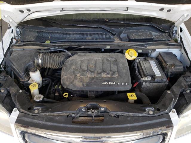 Photo 7 from auction – 2014 CHRYSLER TOWN & COU with VIN 2C4RC1BG2ER396945