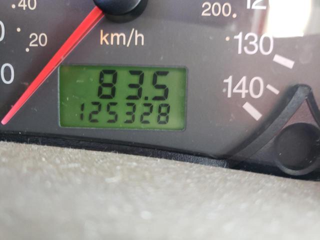 Photo 8 from auction – 2005 FORD FOCUS ZX4 with VIN 1FAFP34N35W121810