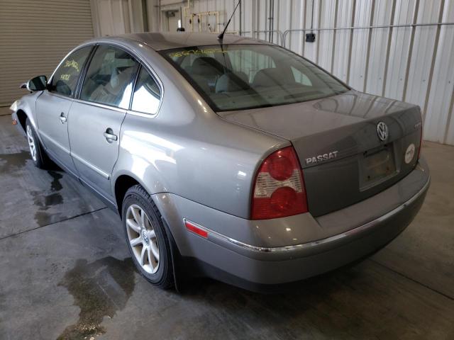 Photo 3 from auction – 2004 VOLKSWAGEN PASSAT GLS with VIN WVWPD63BX4E292994