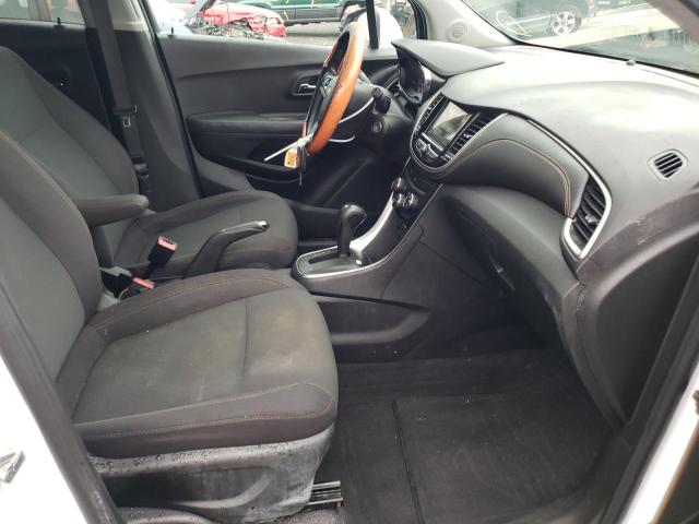 Photo 5 from auction – 2019 CHEVROLET TRAX LS with VIN 3GNCJKSB3KL311259