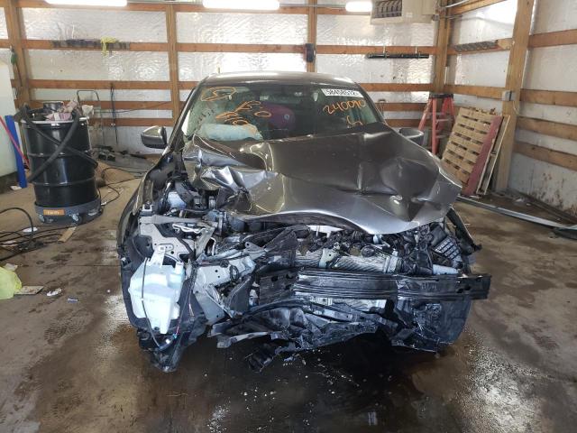 Photo 9 from auction – 2018 NISSAN SENTRA S with VIN 3N1AB7AP1JY240090