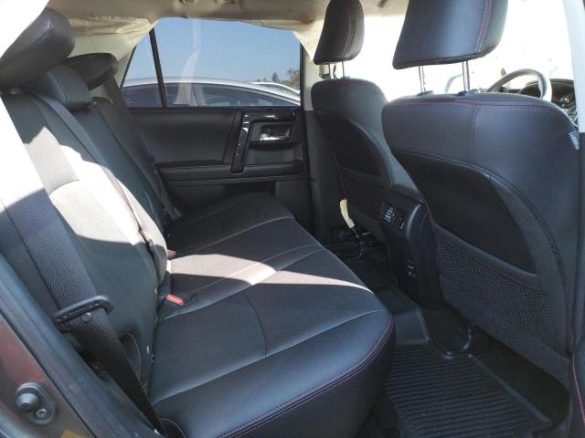 Photo 6 from auction – 2019 TOYOTA 4RUNNER SR with VIN JTEBU5JR6K5644367