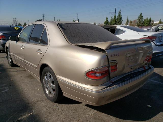 Photo 3 from auction – 2001 MERCEDES-BENZ E 320 with VIN WDBJF65J11B269300