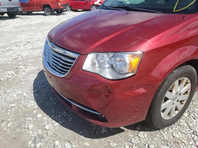 Photo 9 from auction – 2015 CHRYSLER TOWN & COU with VIN 2C4RC1BG8FR730879