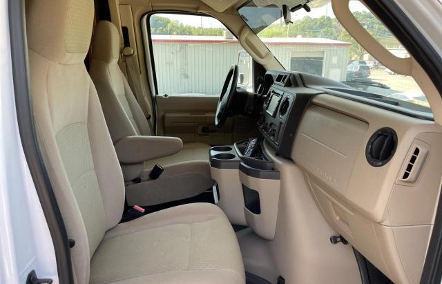 Photo 5 from auction – 2011 FORD ECONOLINE with VIN 1FDXE4FS9BDA80115