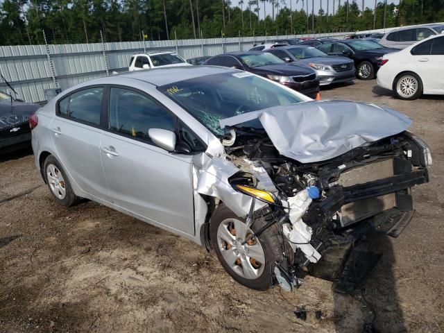 Photo 1 from auction – 2017 KIA FORTE LX with VIN 3KPFK4A76HE014219