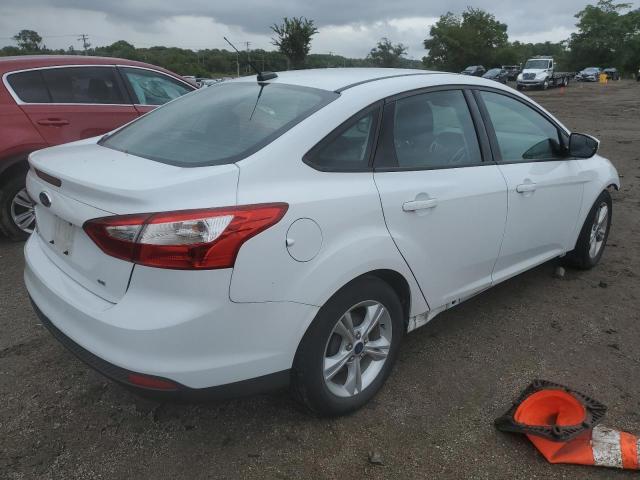 Photo 4 from auction – 2014 FORD FOCUS SE with VIN 1FADP3F26EL437018
