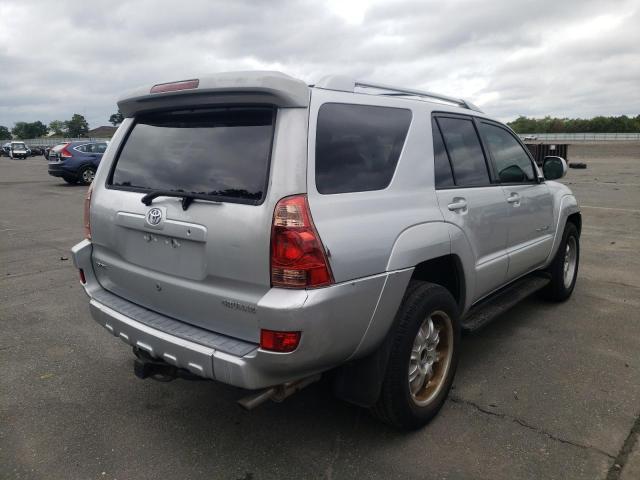 Photo 4 from auction – 2005 TOYOTA 4RUNNER SR with VIN JTEBT14R858026168