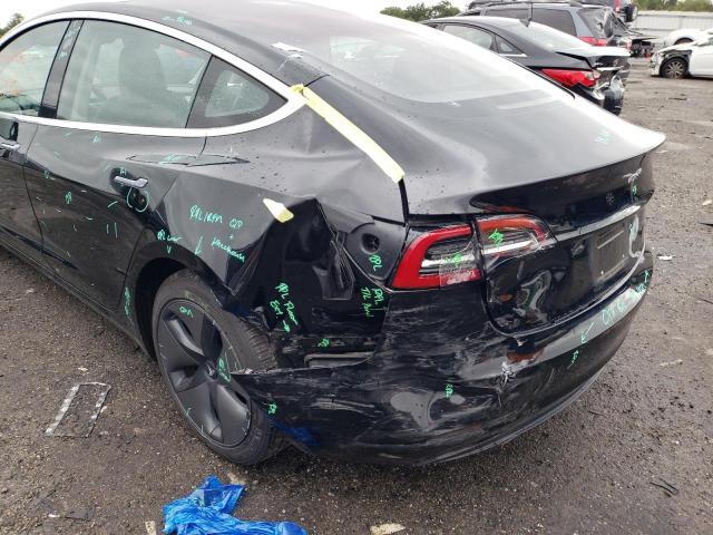 Photo 9 from auction – 2018 TESLA MODEL 3 with VIN 5YJ3E1EA5JF025534