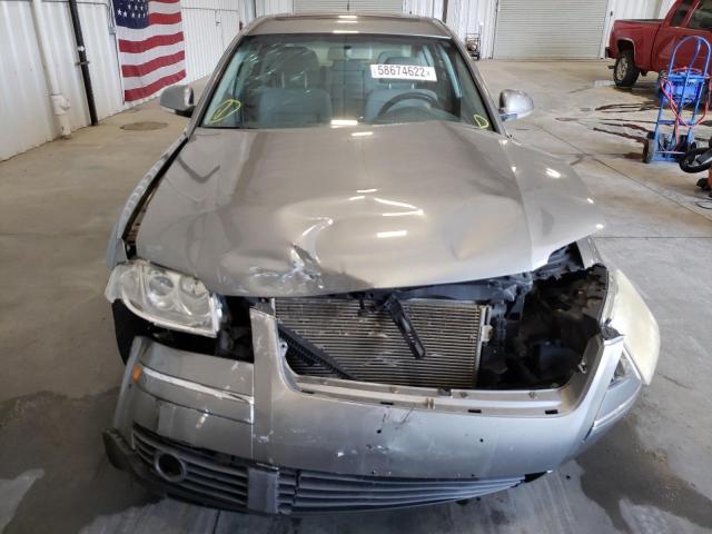 Photo 9 from auction – 2004 VOLKSWAGEN PASSAT GLS with VIN WVWPD63BX4E292994