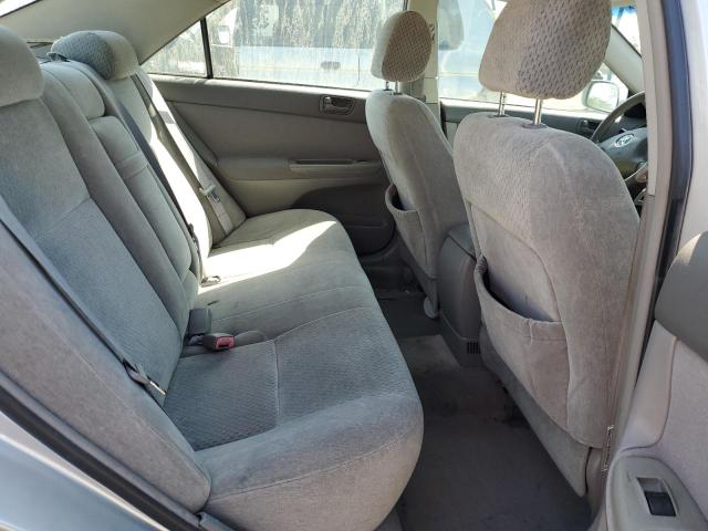 Photo 6 from auction – 2004 TOYOTA CAMRY LE with VIN 4T1BE32K34U335435