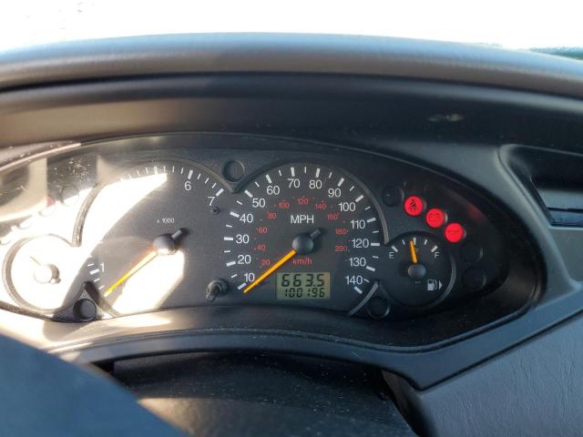 Photo 8 from auction – 2002 FORD FOCUS ZX5 with VIN 3FAFP37342R232410